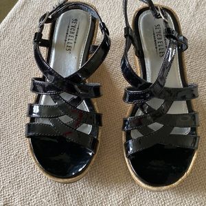 Seychelles Black Patent Wedge Sandals - Little Girls Size 1